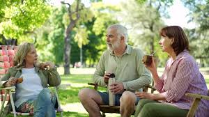 Mate drinking students